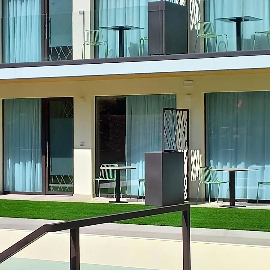 Relais Limonaia - Suites & Garden Spa Torri Del Benaco Hotel