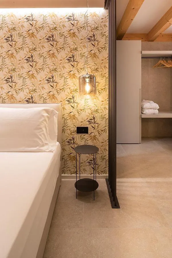 Relais Limonaia - Suites & Garden Spa Torri Del Benaco Hotel
