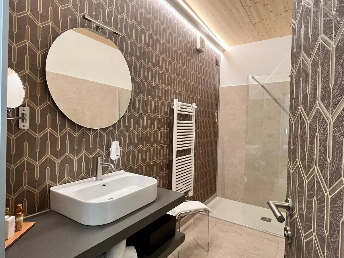 Hotel Relais Limonaia - Suites & Garden Spa Torri Del Benaco