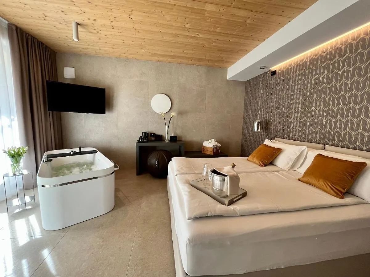 *** Hotel Relais Limonaia - Suites & Garden Spa Torri Del Benaco Italy