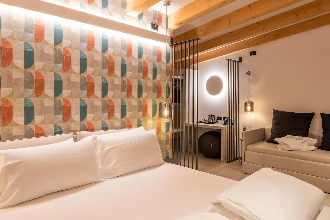 Hotel Relais Limonaia - Suites & Garden Spa Torri Del Benaco