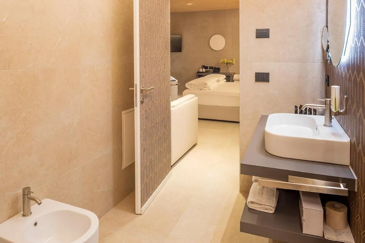 Relais Limonaia - Suites & Garden Spa Torri Del Benaco Hotel